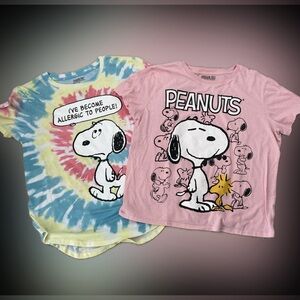 2 XXL Peanuts Snoopy T-shirts